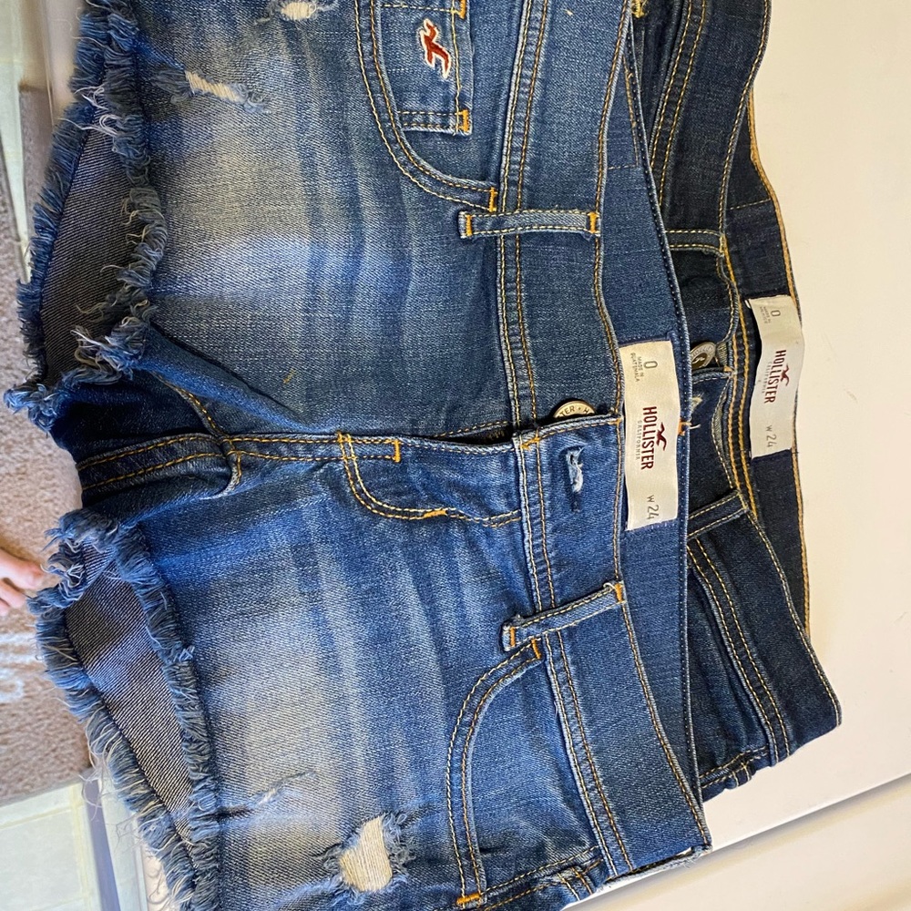 Holister Jean shorts - barely worn!